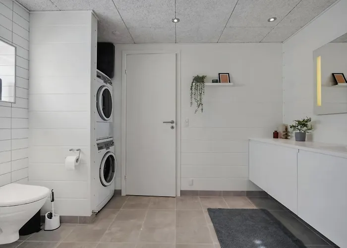 Lovely In With Sauna بيت للعطل Glesborg