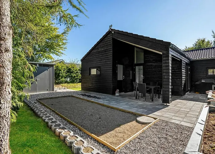 Lovely In With Sauna